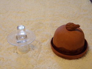 lot 170 image: CLAY GARLIC ROASTER &amp VINTAGE CANDLE STICK