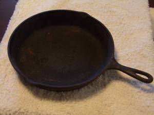 lot 42 image: Cast Iron 12 Skillet