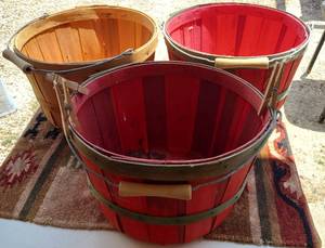 lot 242 image: 3 Large Wooden Baskets