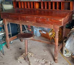 lot 37 image: ANTIQUE 1910 WALNUT CLERKS DESK wSORTING SLOTS, 3 DRAWERS and STOOL