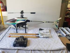 lot 1 image: Nexus 30 remote control Helicopter with remote control