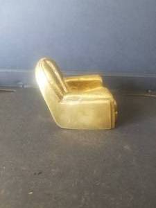 lot 323 image: Brass smoking pipe stand