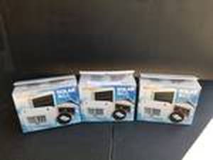 lot 307 image: LYNX SOLAR DROP-IN LITE 18-LED SOLAR POWERED LIGHT WITH MOTION SENSOR-#00035 - Total of 6