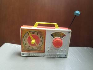 lot 91 image: Vintage Fisher Price toy radio