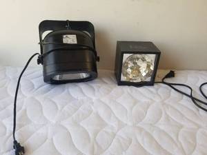 lot 95 image: Selection of strobe lights