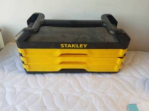 lot 121 image: Stanley tool box