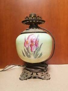lot 168 image: Vintage electric lamp - missing glass globe
