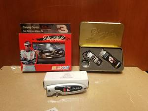 lot 215 image: Selection of Dale Earnhardt collectibles