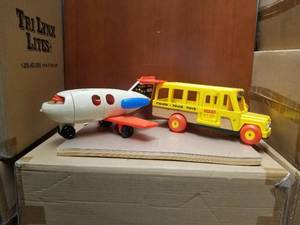 lot 218 image: Vintage Fisher Price School Bus and Airplane