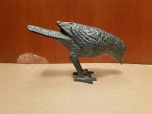 lot 222 image: Vintage brass bird