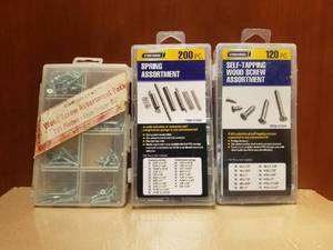 lot 232 image: Selection of screws and springs