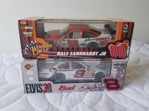 lot 263 image: Selection of 2 124 Nascar racecars - Earnhardt Jr - Mountain Dew and Elvis