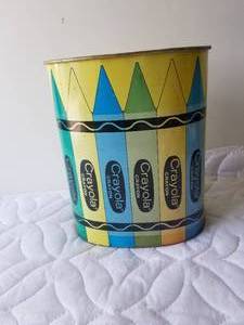 lot 264 image: Vintage Crayola crayon waste basket