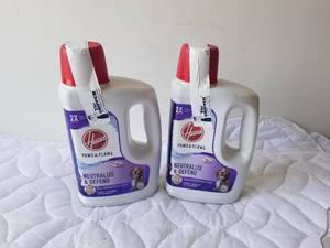 lot 276 image: Selection of 2 bottles of Hoover Pets Neutralizer and defend carpet solution