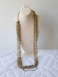lot 329 image: Selection of costume Jewelry lot - necklaces