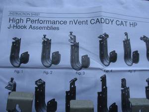 lot 71 image: 20- High Performance nVent Caddy Cat- 32 HP J-Hook Assemblies- Note x Money