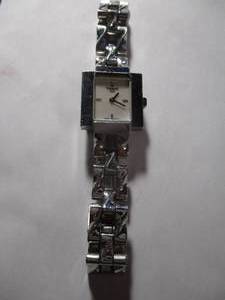 lot 41 image: TISSOT #1853-Too4309A Stainless Steel-With White Mother of Pearl Dial, Ladies Wristwatch