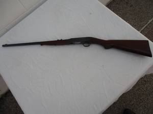 lot 4 image: REMINGTON 22 SHORT ONLY, SMOKELESS GREASED MODEL 24, SEMI-AUTOMATIC RIFLE, REAR TUBE FEED, # 1282