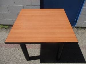 lot 118 image: Versteel- Kitchen  Patio Table, With Screw Adjustable Leveling Feet, About  36 x 36 x 30-H