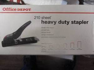 lot 116 image: NIB-Office Depot - Heavy Duty 210 Sheet Stapler
