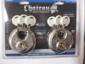 lot 137 image: 5-New Chateau Twin Pack # C970-2 Security Specialists Disk Locks With 3-Keys Ea, (10-Locks).   NOTE 5-X Money