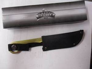 lot 167 image: Master-USA # MU 20-01 Gold Tone- Straight Razor Style Knife With Finger Loop. 7.9 Overall With Sheath