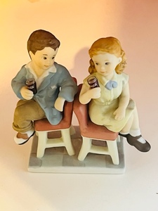 lot 34 image: EnescoCoca-Cola&nbsp Special Limited Edition - A Friend Is Someone Who Reaches For Your Hand and Touches Your Heart 538892L