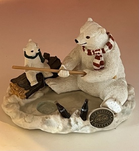 lot 35 image: Coca-Cola Heritage Collection Authorized Collection 1996 - Gone Fishing Bears Figurine #77008
