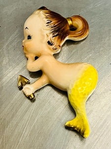 lot 99 image: Vintage Bradley Exclusives Ceramic Mermaid 5.5
