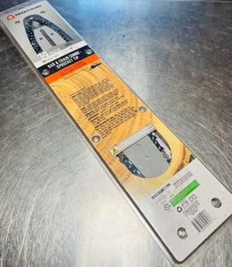 lot 142 image: Tractor Supply Co. Countyline 14 Bar and Chain Combo Sproket Tip 52 Drive Links for Chainsaw