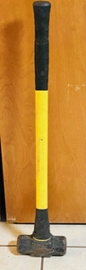 lot 144 image: Rockford A210 8lbs Sledge Hammer