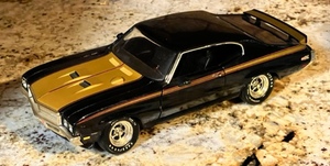 lot 190 image: Ertl American Muscle 1971 Buick GSX Black Die Cast 118 Scale
