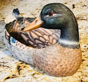 lot 198 image: 11x 5.5x 5.5 Hobby Lobby Wooden Mallard Duck Knick-Knack Holder