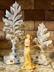 lot 200 image: 16 &amp 11 Shabby Chic Wooden Plants w8.5 Mother Nature Wood and Porcelain Figurine