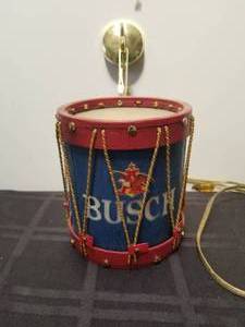 lot 78 image: Vintage Busch Beer advertising piece - Busch drum - lights up - works