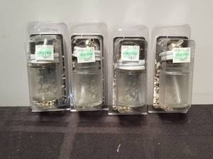 lot 18 image: Selection of 4 airbrush 1-oz bottles
