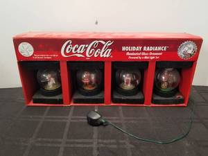 lot 73 image: Coca Cola Holiday Radiance Illuminated glass ornament store display set - tested works