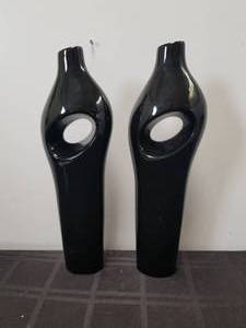 lot 100 image: Selection of 2 black vaseshome decor. - 17 tall