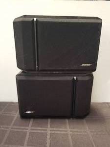lot 167 image: Pair of Bose Speakers