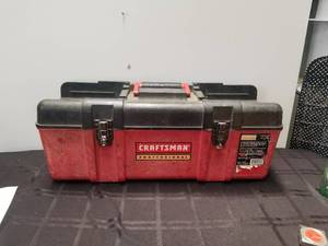 lot 216 image: Craftsman toolbox