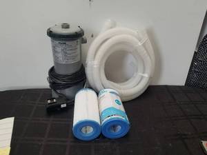 lot 229 image: Swimming pool filter pump with 2 filters and hose