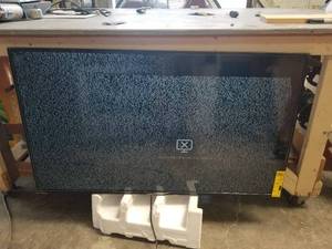 lot 258 image: Westinghouse - 50 tv - screen has blacked out corner damage - no remote-(can be ordered)