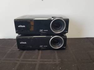 lot 266 image: Selection of 2 Vivitek HDMI projectors - no cords - working condition unknown