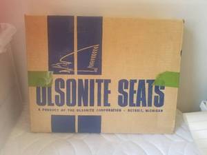lot 272 image: White elongated with cover toilet seat by Olsonite seats - never used
