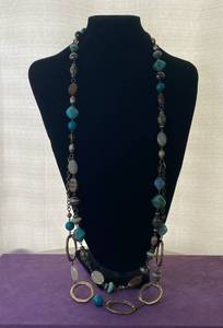 lot 48 image: PREMIER DESIGNS NECKLACE IN STYLE, DESIGN, AND COLOR(S) SHOWN.