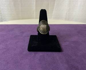 lot 17 image: PREMIER DESIGNS RING IN STYLE, DESIGN, AND COLOR(S) SHOWN.