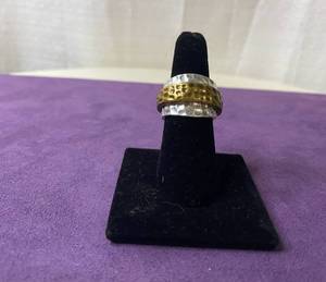 lot 22 image: PREMIER DESIGNS RING IN STYLE, DESIGN, AND COLOR(S) SHOWN.