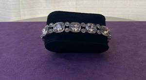 lot 42 image: PREMIER DESIGNS BRACELET IN STYLE, DESIGN, AND COLOR(S) SHOWN.