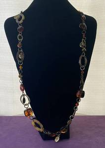 lot 44 image: PREMIER DESIGNS NECKLACE IN STYLE, DESIGN, AND COLOR(S) SHOWN.