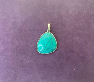 lot 61 image: PREMIER DESIGNS PENDANT IN STYLE, DESIGN, AND COLOR(S) SHOWN.